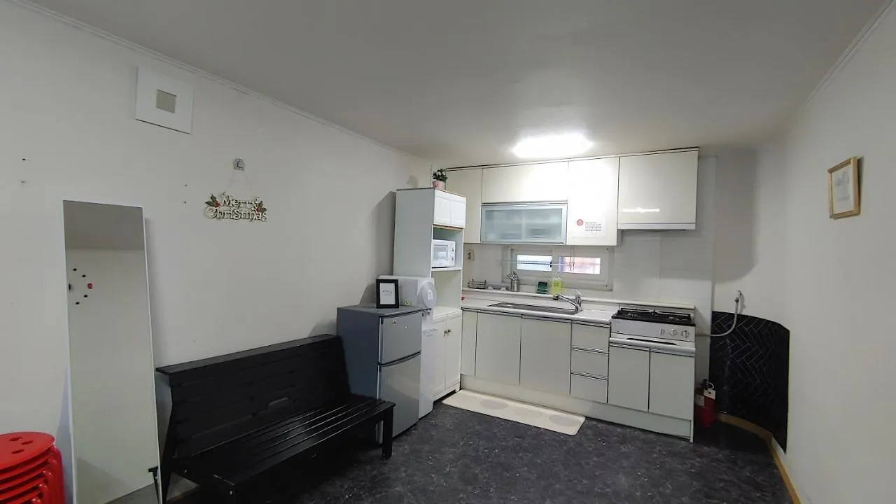 1012 House Namsan - Foreigner Only Seoul