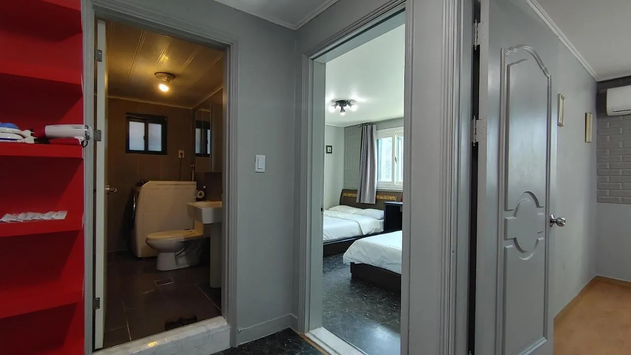 1012 House Namsan - Foreigner Only Seoul Guest house