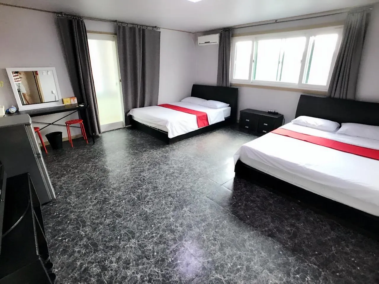 1012 House Namsan - Foreigner Only Seoul